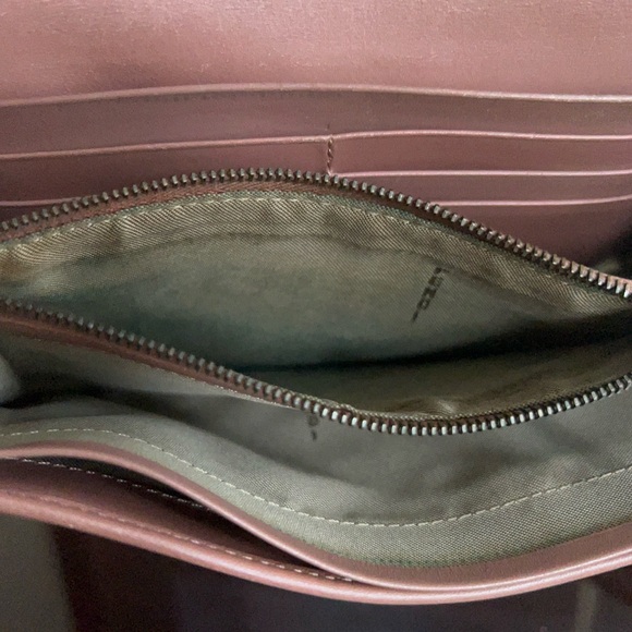 Fendi - Picture 8 of 13